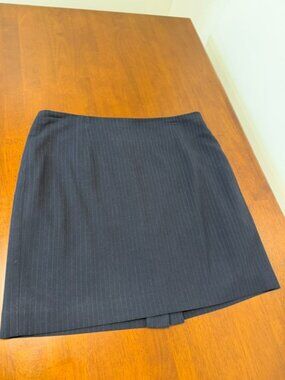 Banana Republic Black Striped A-Line Skirt Size 8P